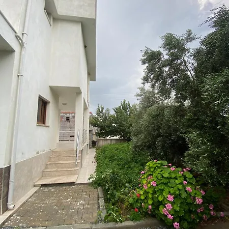 Kiralik Yazlik Apartment